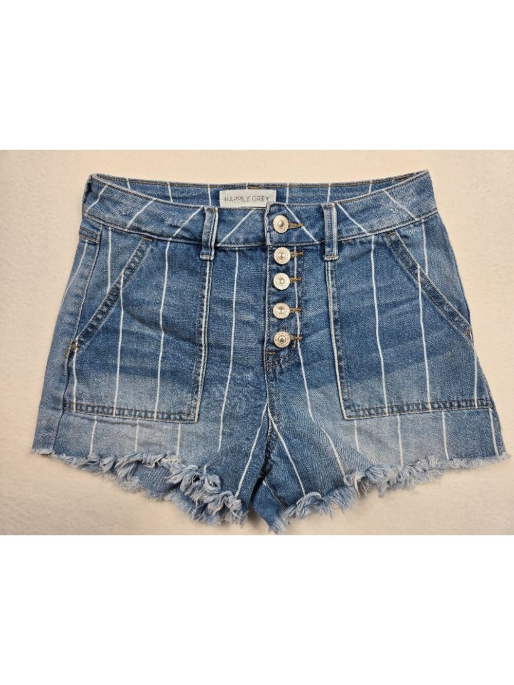 Happily Grey Size 25 Womens Striped Frayed Denim High-Waisted Button-Fly Shorts